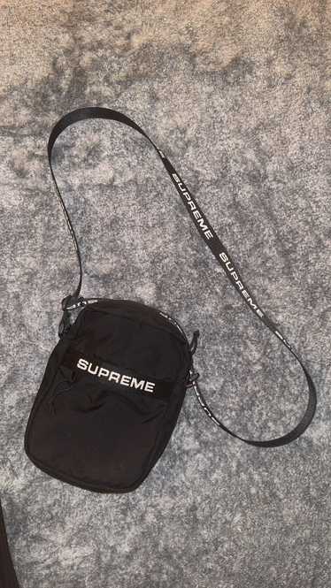 Supreme Supreme Shoulder Bag