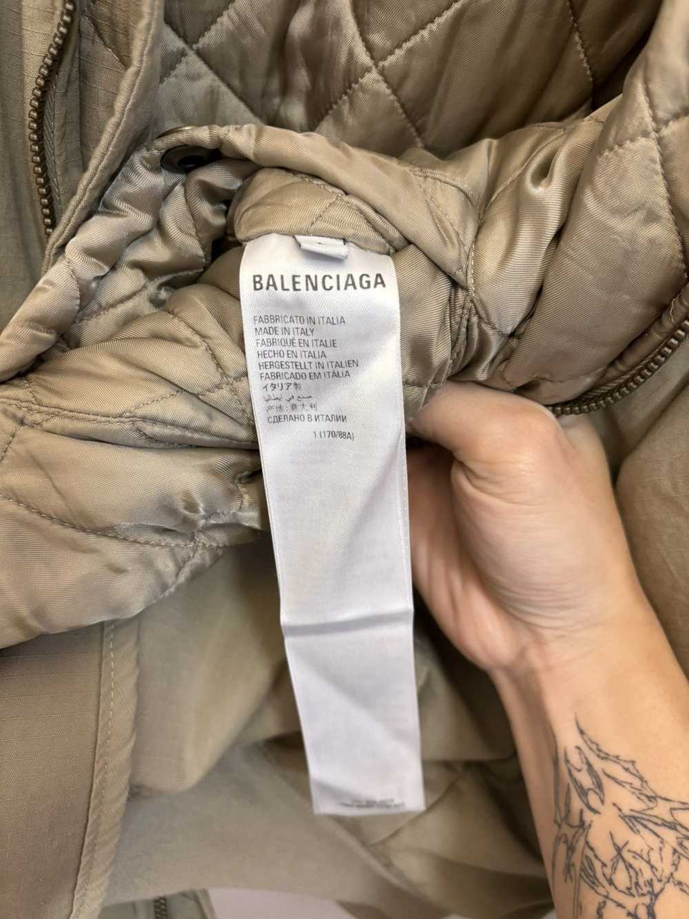 Balenciaga Balenciaga SS22 Unity Bomber Dune *fin… - image 11