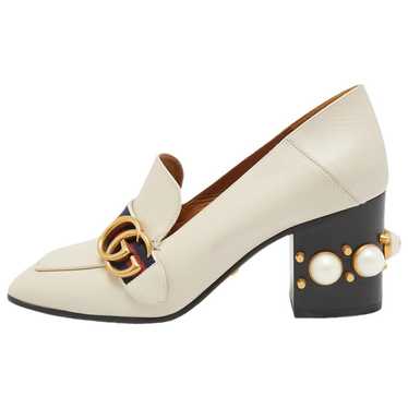 Gucci Leather flats - image 1