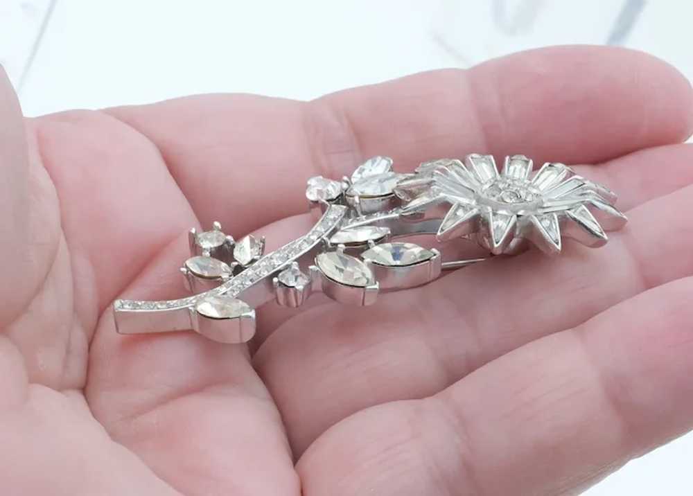 HOLD Vintage Trifari Rhinestone Flower Brooch Ele… - image 3