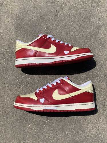 Nike Nike Dunk Low Valentines Day 2004 WMNS Varsi… - image 1