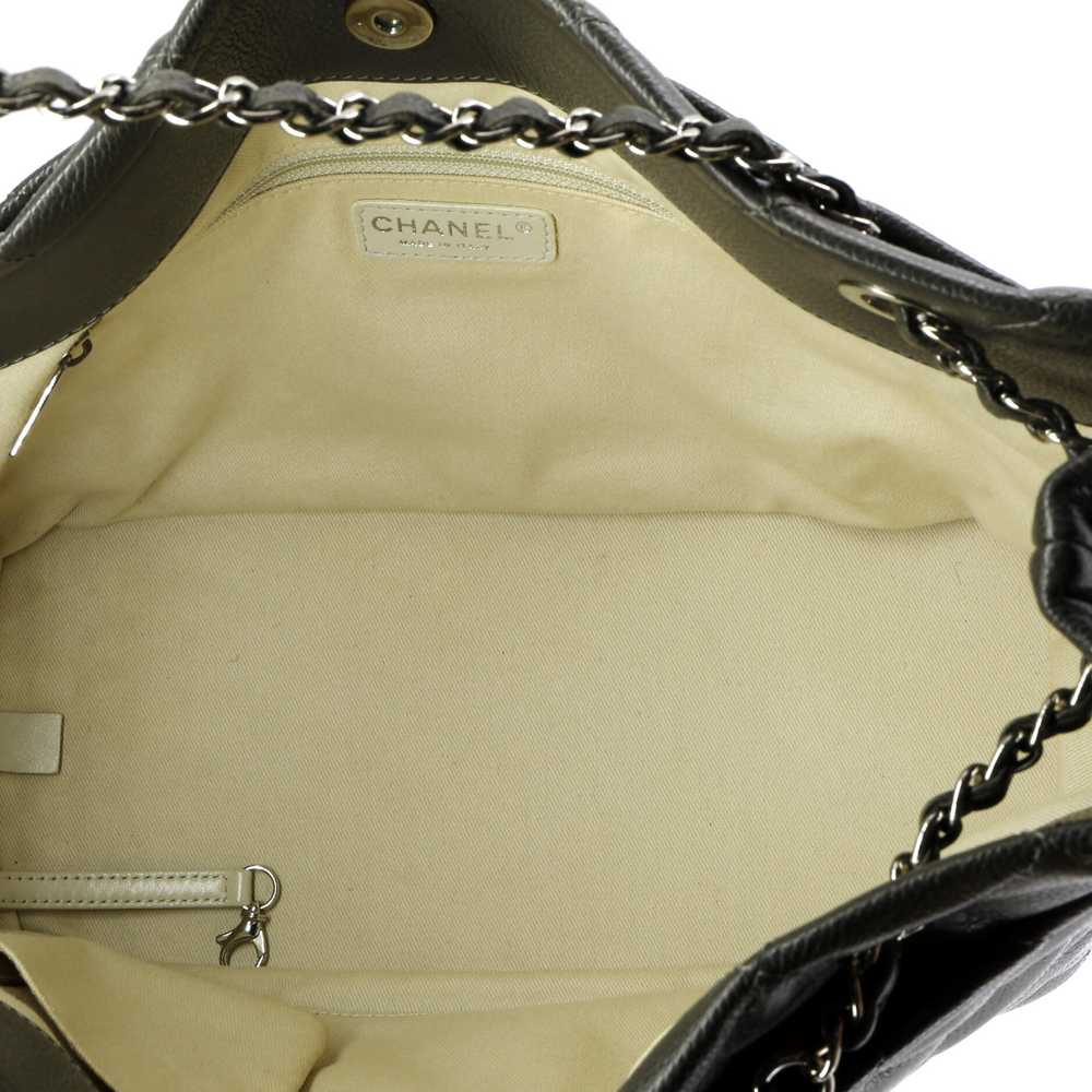 CHANEL Timeless CC Soft Tote Quilted Caviar Medium - image 6