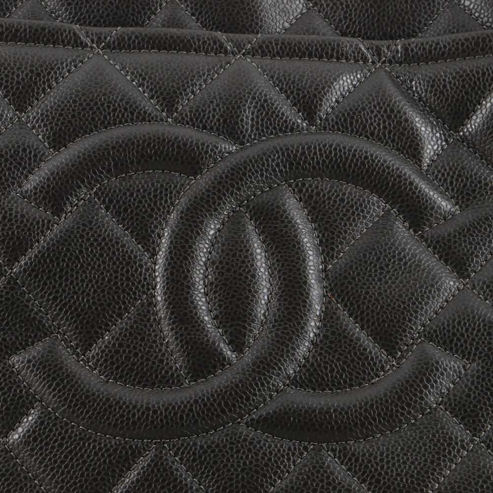 CHANEL Timeless CC Soft Tote Quilted Caviar Medium - image 8