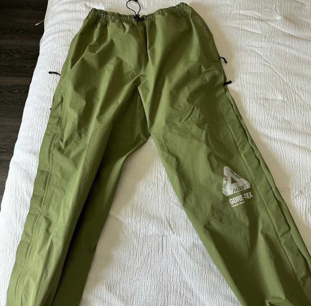 Palace Palace GORE-TEX Paclite Vent pant bottoms - image 7