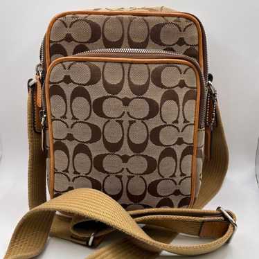 Coach☆Signature Shoulder Bag - image 1