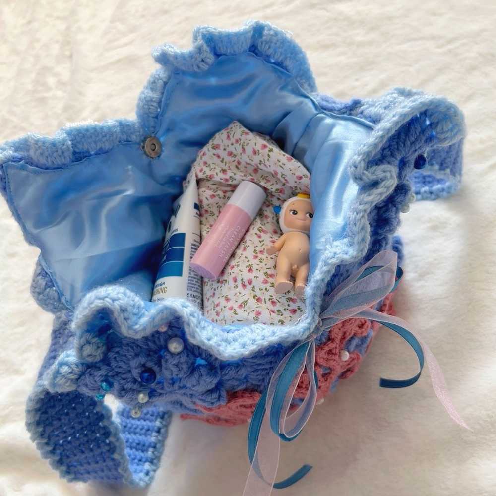 Crochet coral reef bag - image 3