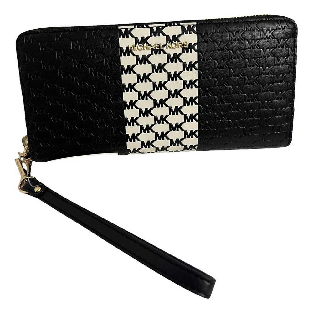 Michael Kors Jet Set wallet - image 1