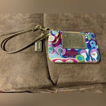 Coach Poppy Wristlet