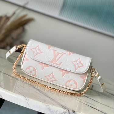 Louis Vuitton Shoulder Bag - image 1