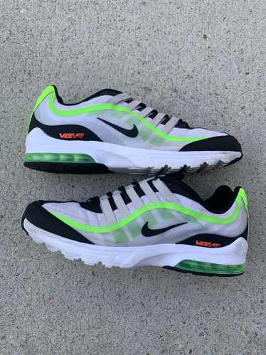 Nike Nike Air Max VG-R White/Black/Neon Volt