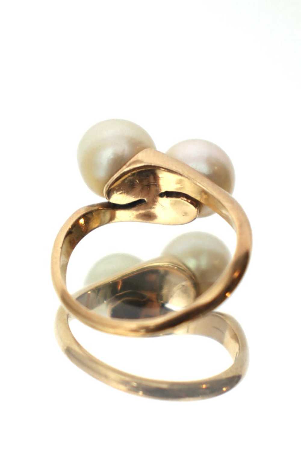 14K Gold Twin Pearls Ring - image 3