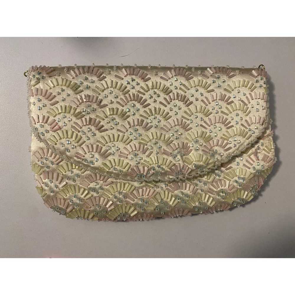 La Regale Vintage Beaded Cream Clutch - image 3