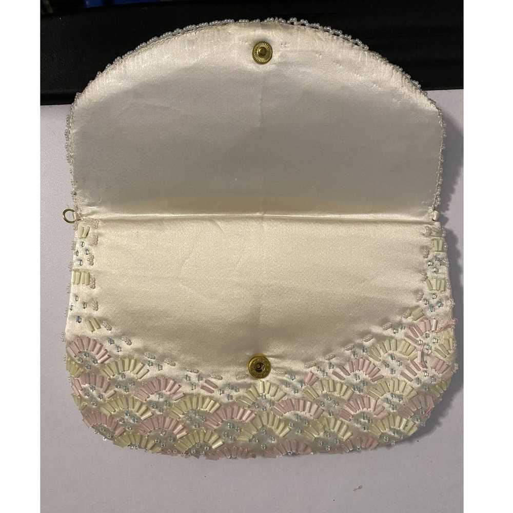 La Regale Vintage Beaded Cream Clutch - image 5