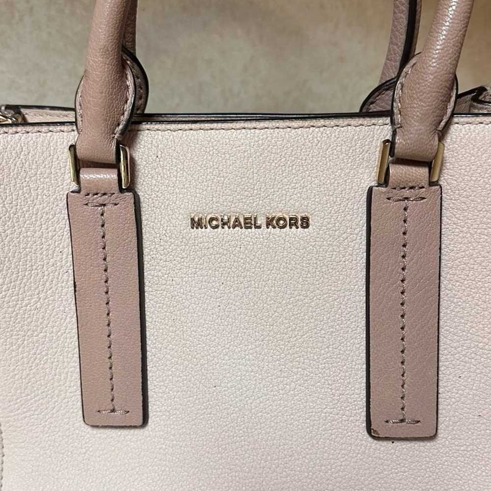 Michael Kors Alessa Medium Color-Block Pebbled Le… - image 4