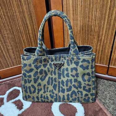 Prada Kanapa genuine product