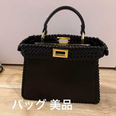 Shoulder bag handbag