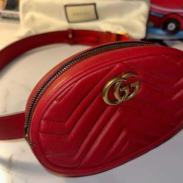 Gucci GG Marmont Waist Bag in Red