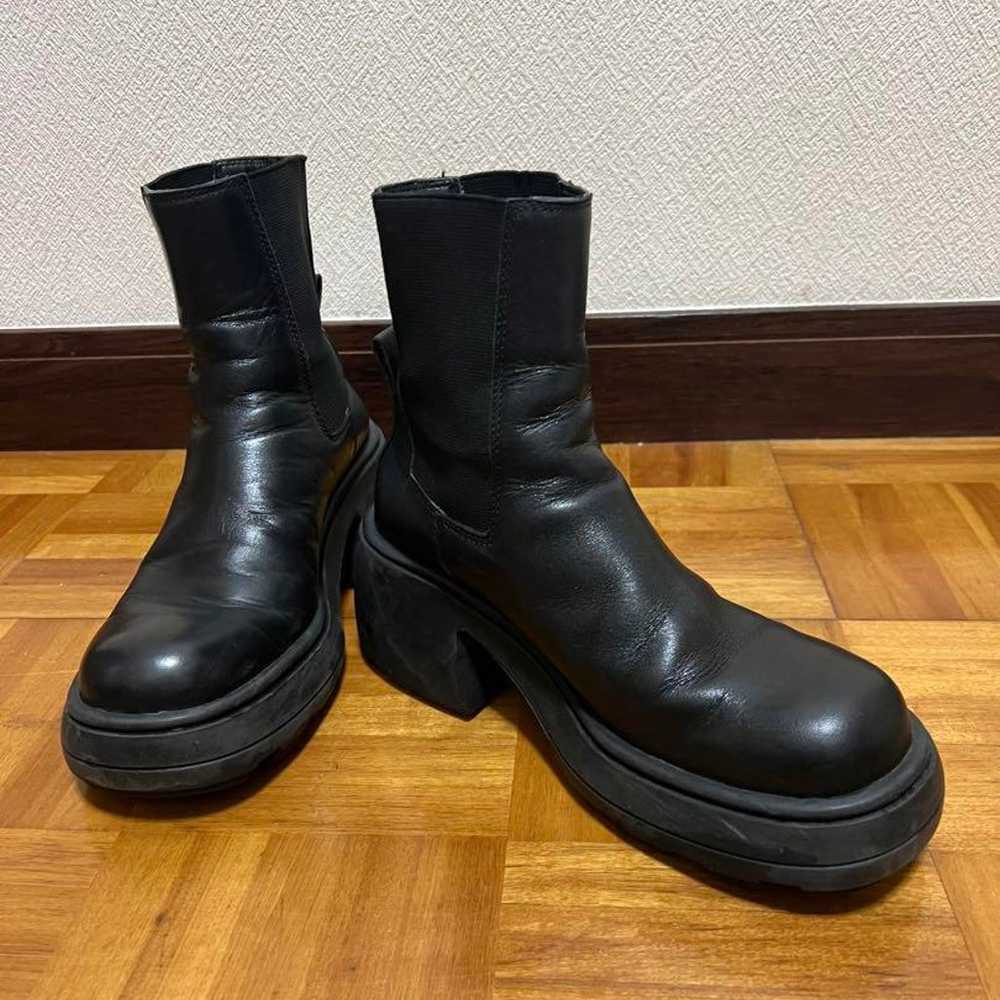 Black Side Gore Boots with Thick Sole - image 1