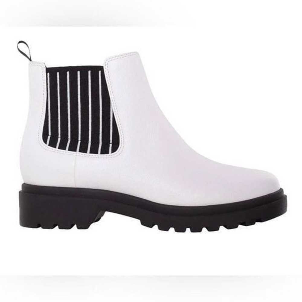 Mix No. 6 Gwenda Chelsea Boot White and Black Siz… - image 2