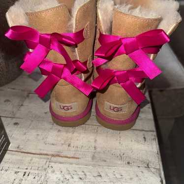 UGG Bailey Bow