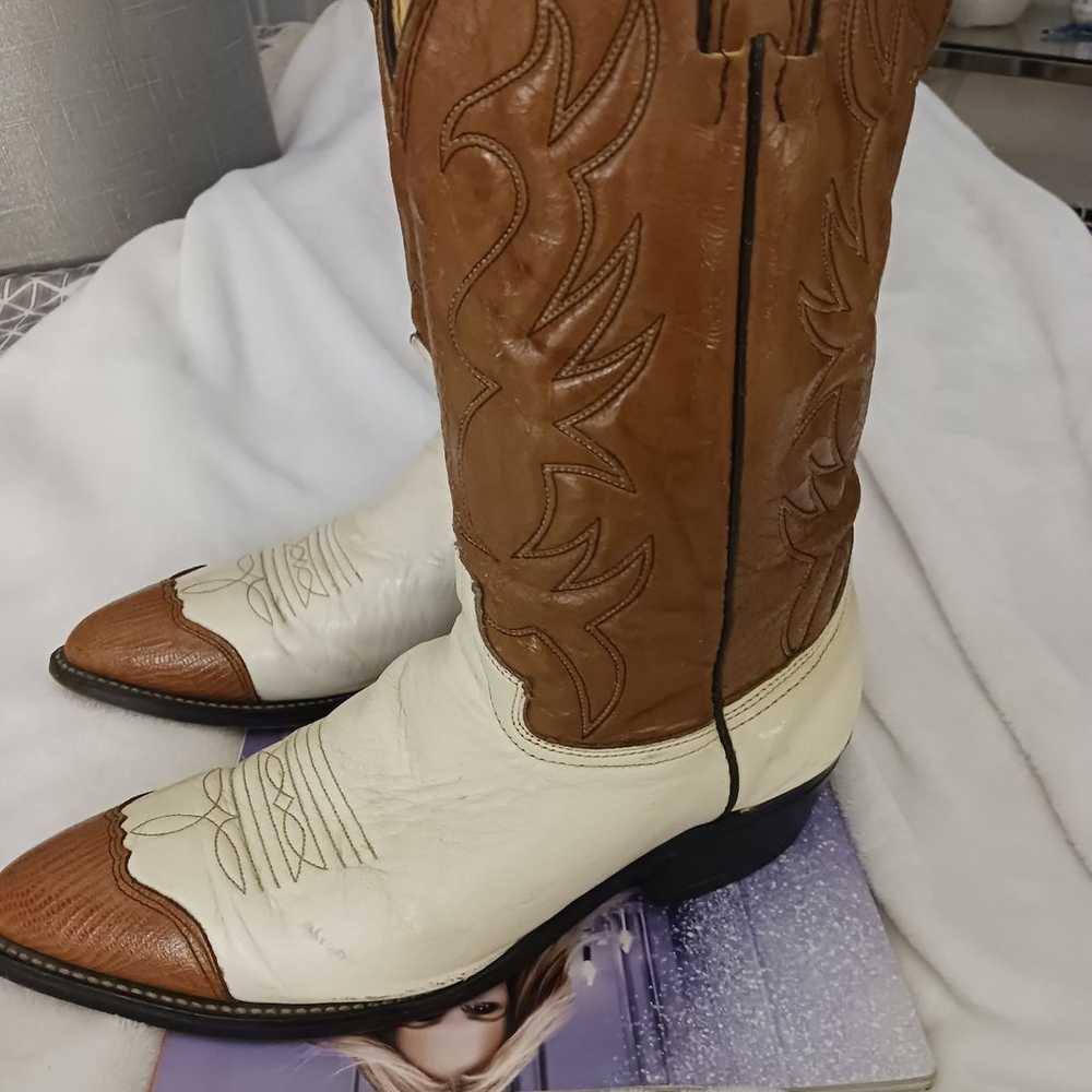 Women  boots. - image 2