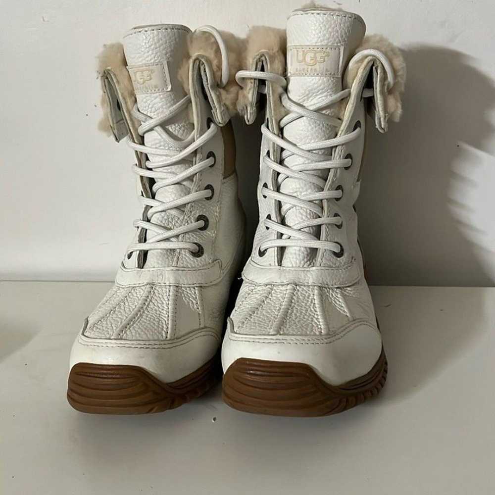 UGG Winter Boots Size 8 ADIRONDACK II WHITE BOOTS - image 5