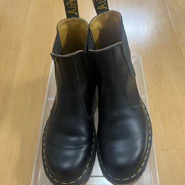 Dr. Martens Side Gore Boots