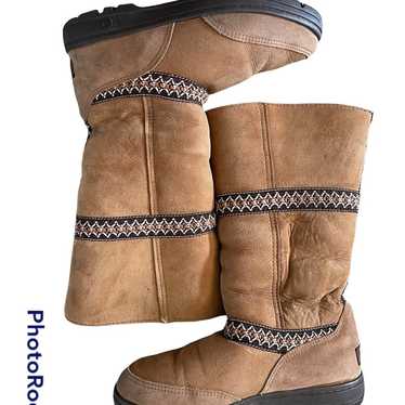 ugg boots - image 1