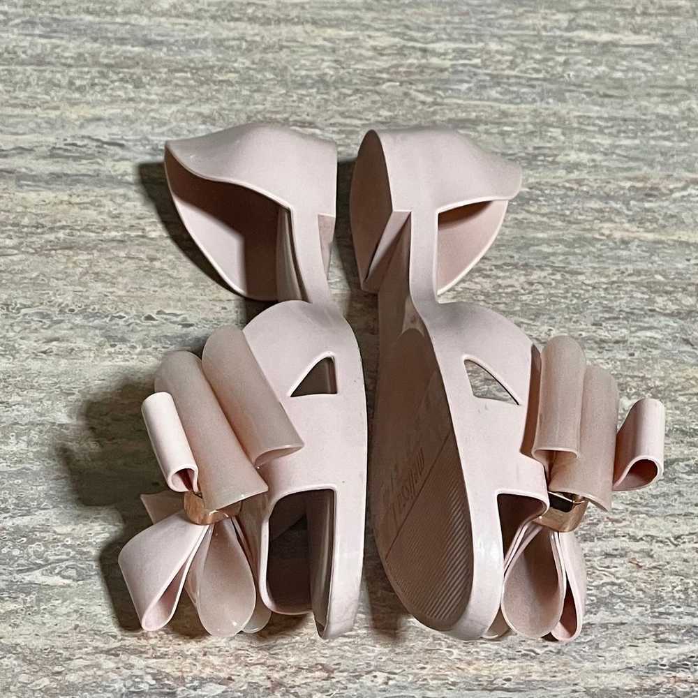 Melissa open toes rubber bow flat sandals - image 7