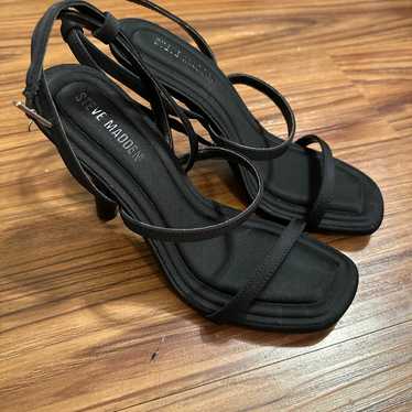 STEVE MADDEN WOMENS SHOP BLACK HERLS SIZE 7.0 - image 1