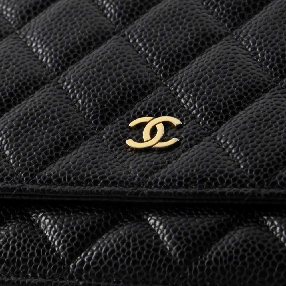 Chanel Leather crossbody bag - image 7