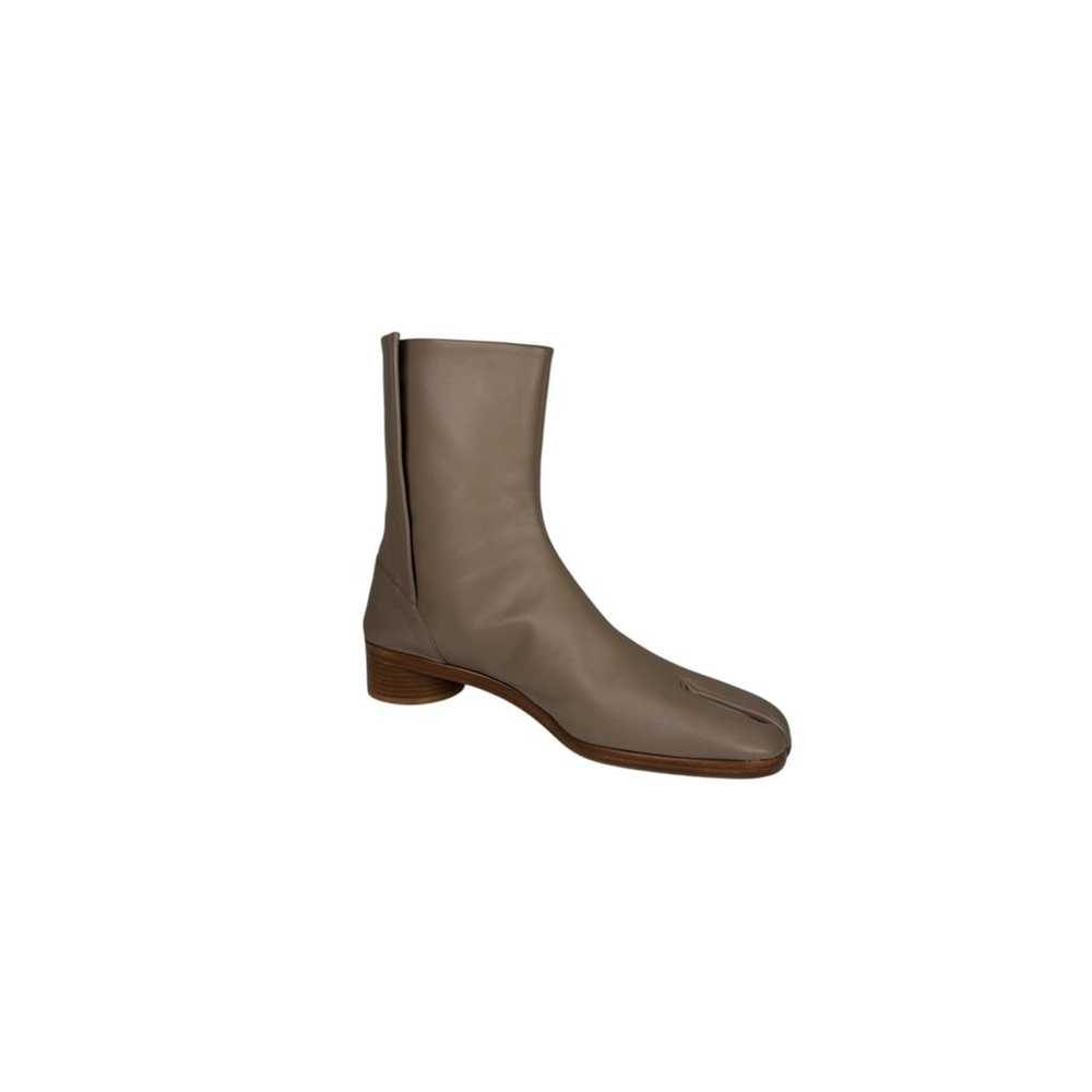 Maison Martin Margiela Tabi leather boots - image 3