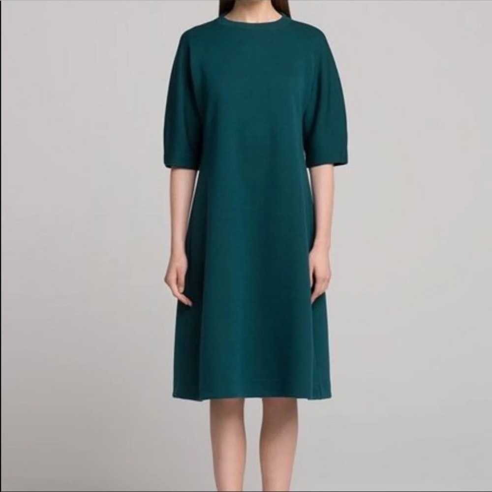 Uniqlo Green Shift Dress with Pockets - image 1