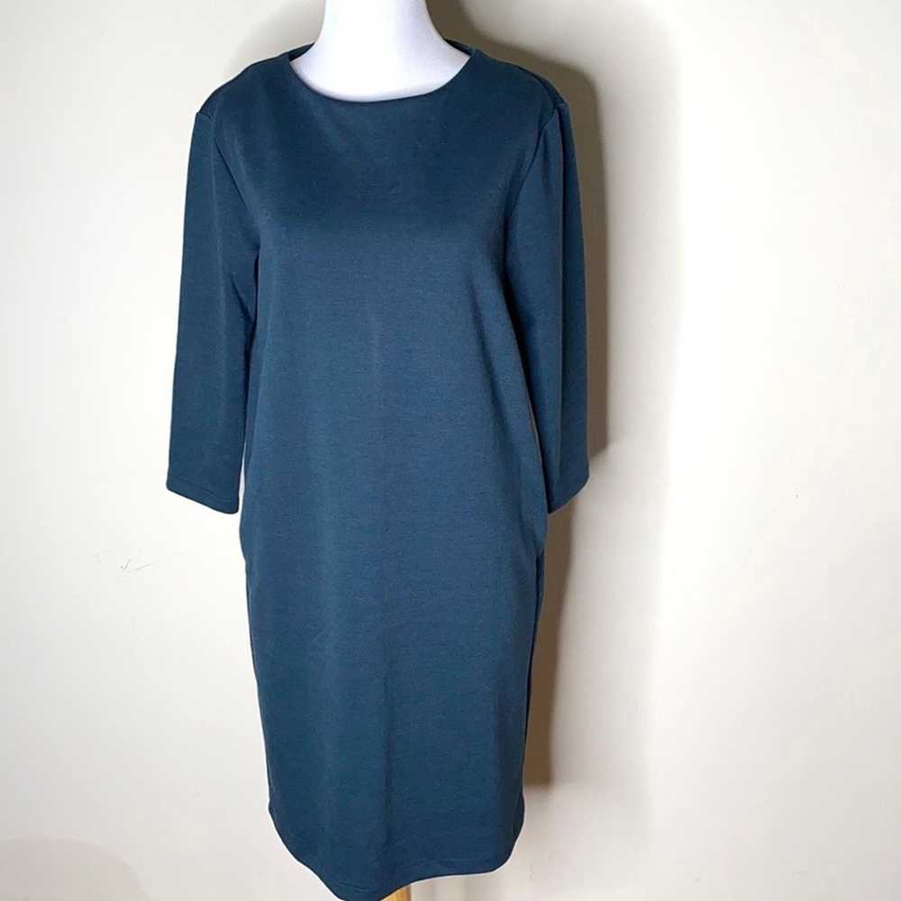 Uniqlo Green Shift Dress with Pockets - image 2