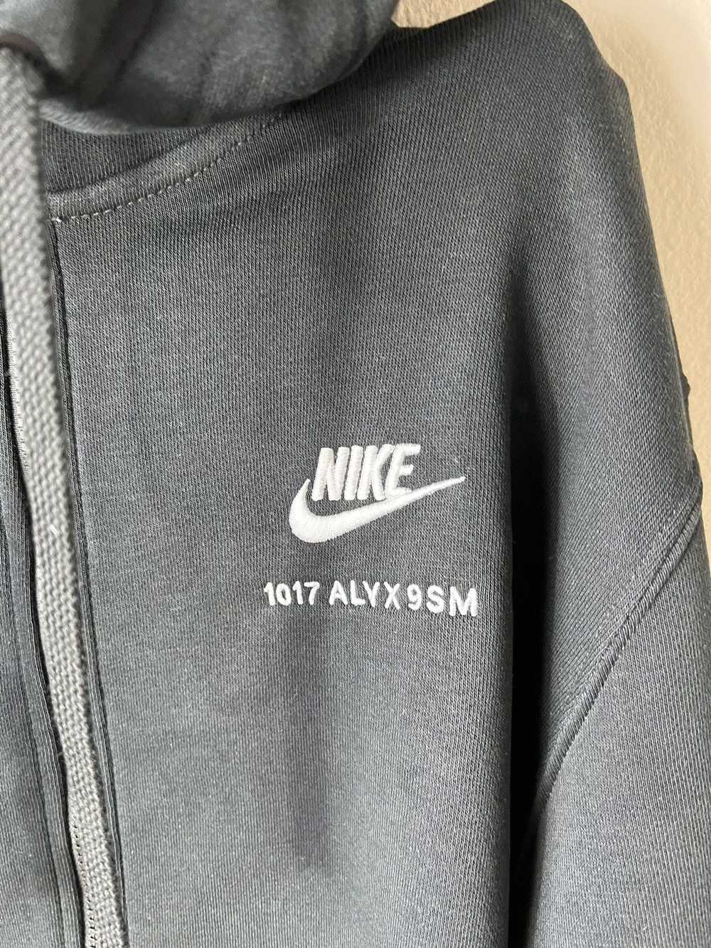 1017 ALYX 9SM × MMW × Nike Nike 1017 ALYX 9SM Zip… - image 3