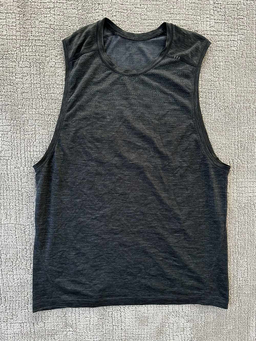 Lululemon Charcoal Gray Athletic Tank Top Shirt - image 2