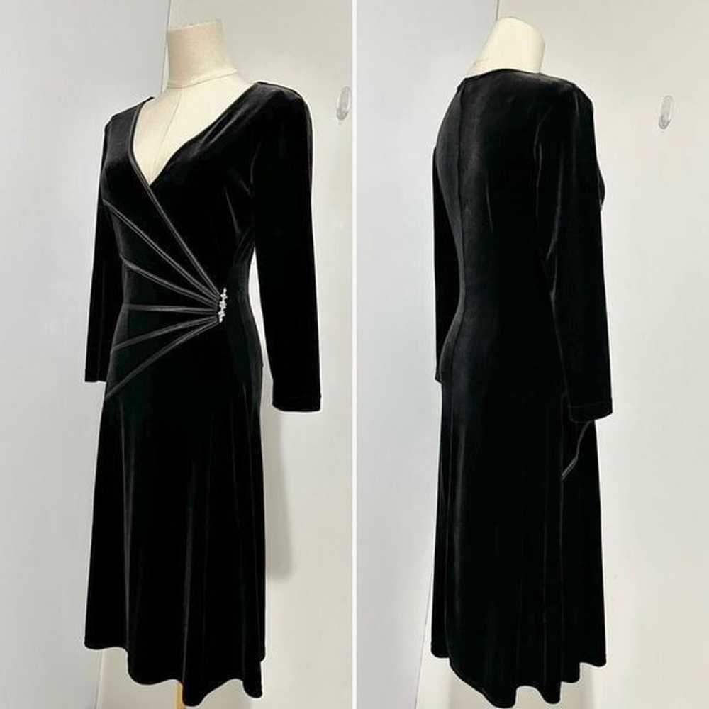 Vintage 90s Connected Black Velvet Brooch Dress 6… - image 3