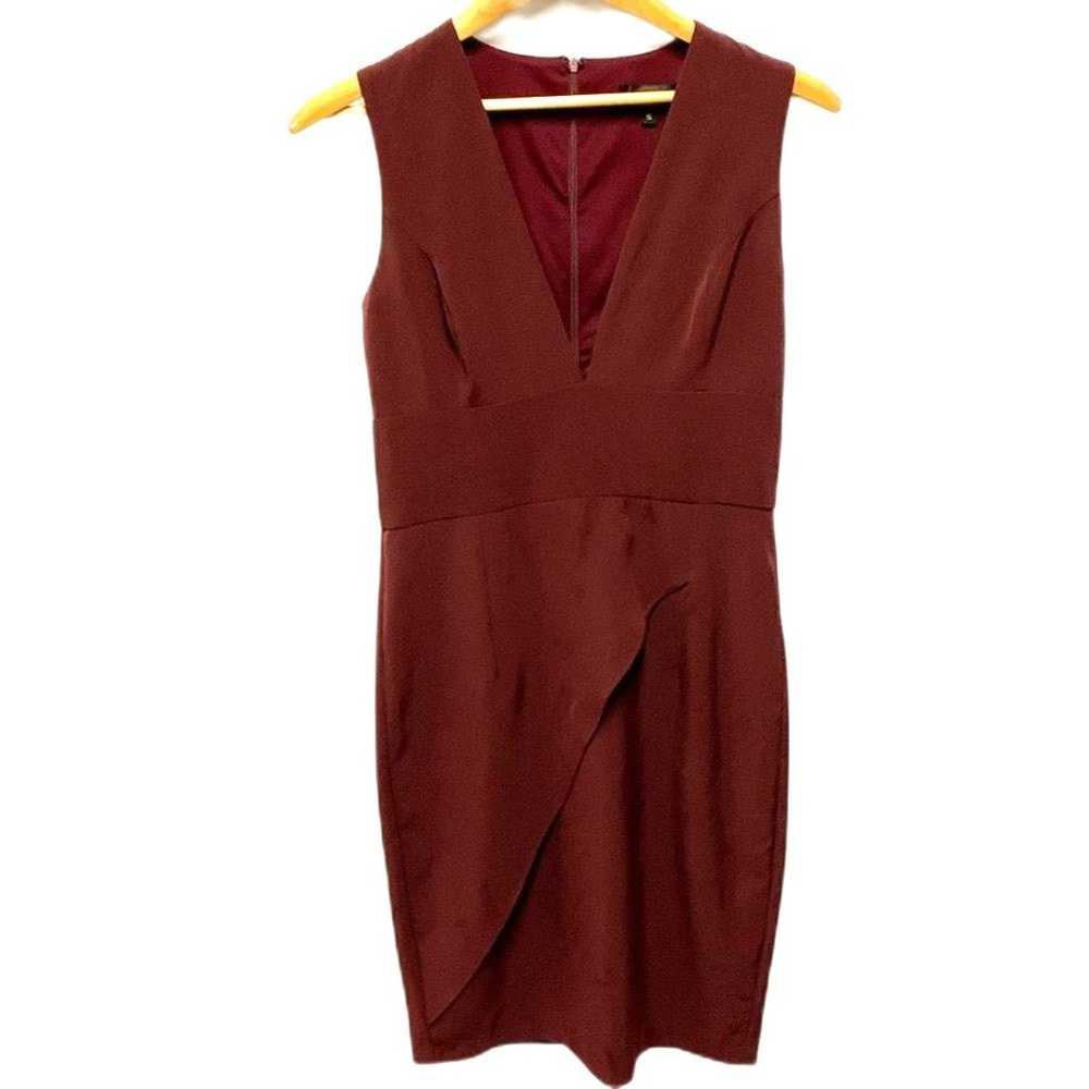 Alexia Admor Burgundy Sleeveless Low V-Neck Drape… - image 2