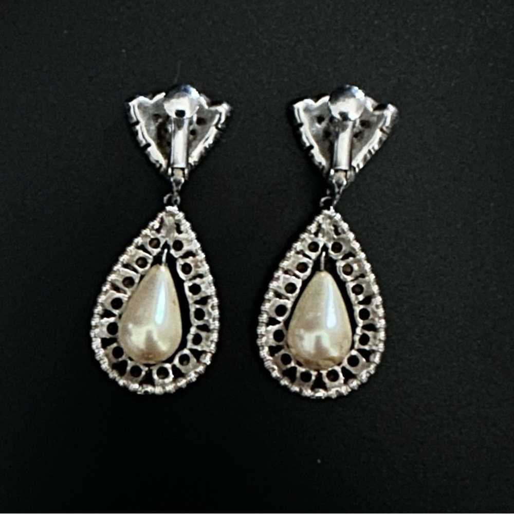 Vintage Bridal Pearl And Rhinestone Earrings - image 5