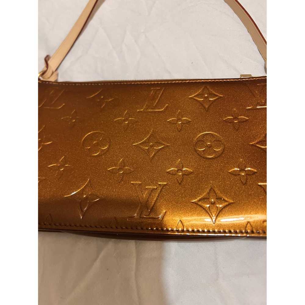 Louis Vuitton Lexington patent leather handbag - image 3