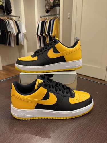 Nike AF-1 Low ‘Black University Gold’