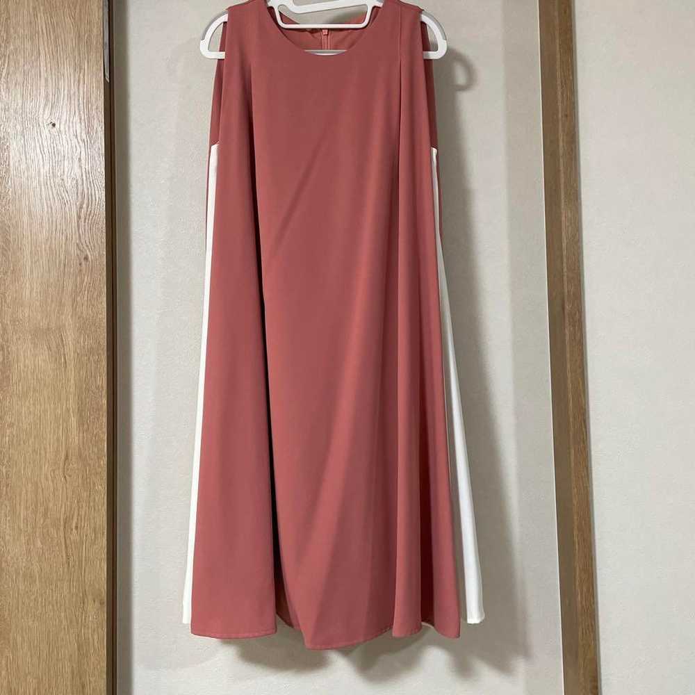 Party dress - image 1