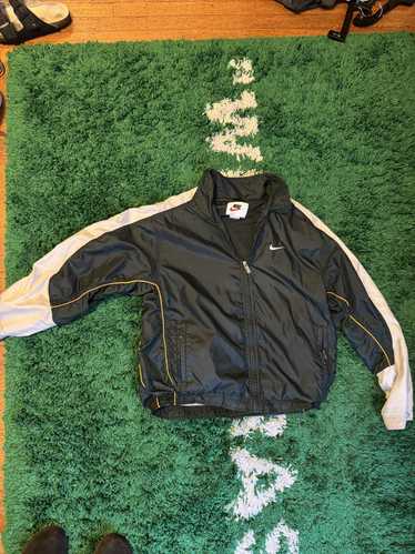 Nike Vintage Nike Windbreaker jacket - image 1