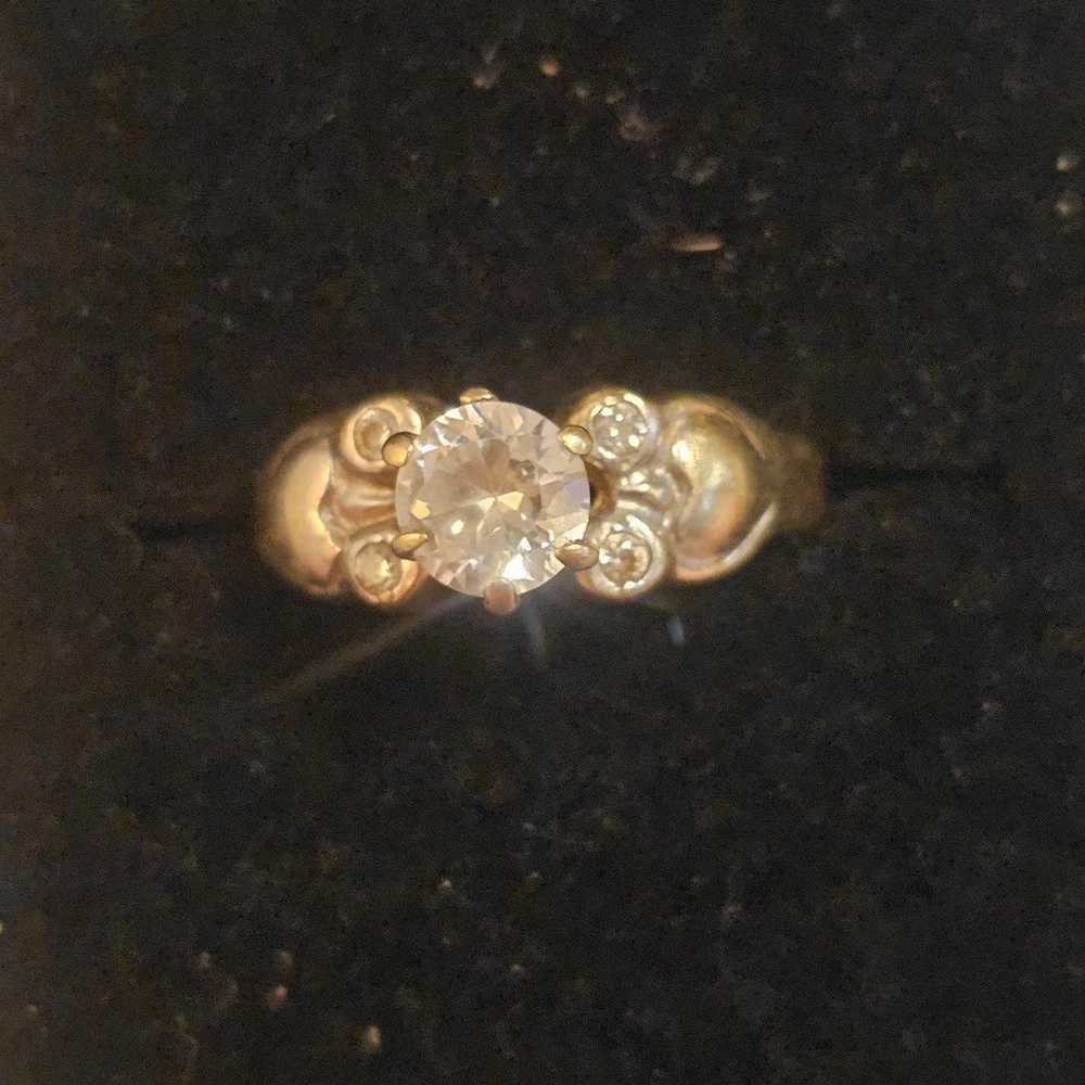 14K Yellow Gold Ring - image 1