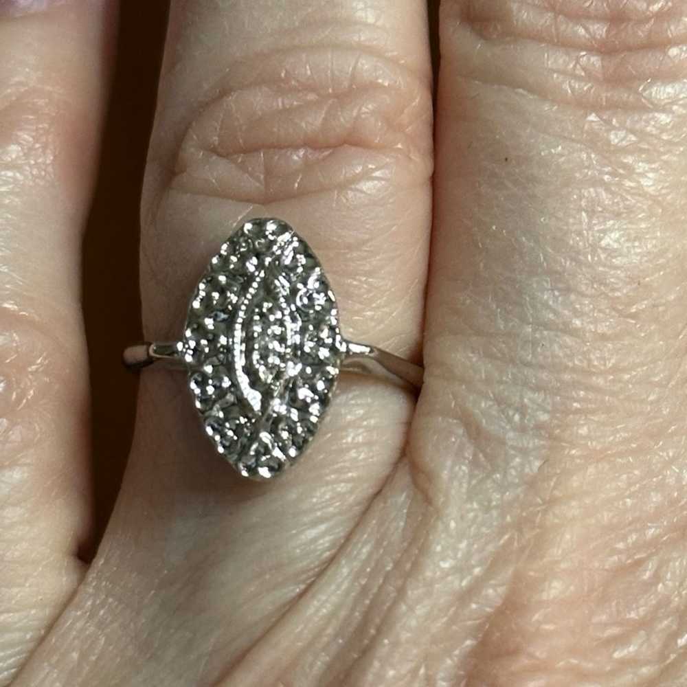 10 K white Gold size 6 vintage diamond ring - image 2