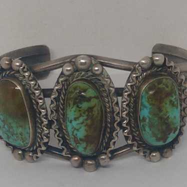 Navajo style vintage turquoise 925 sterling silver