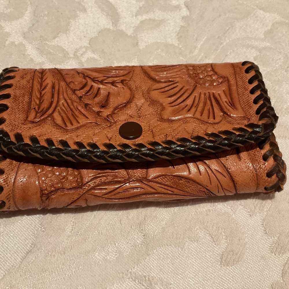 Vintage Hand Tooled Key Holder EUC - image 1