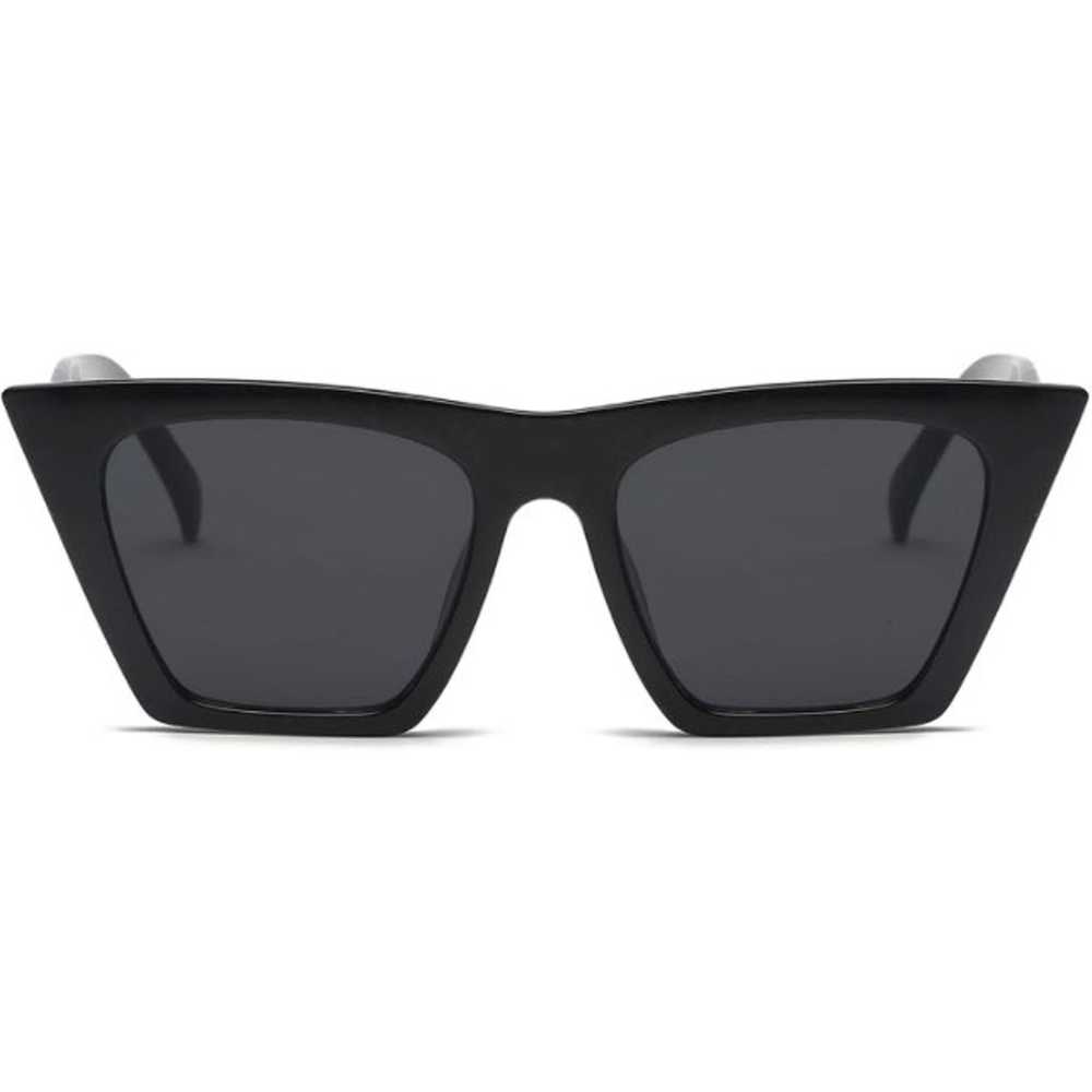 FEISEDY Vintage Square Cat Eye Sunglasses Women T… - image 2