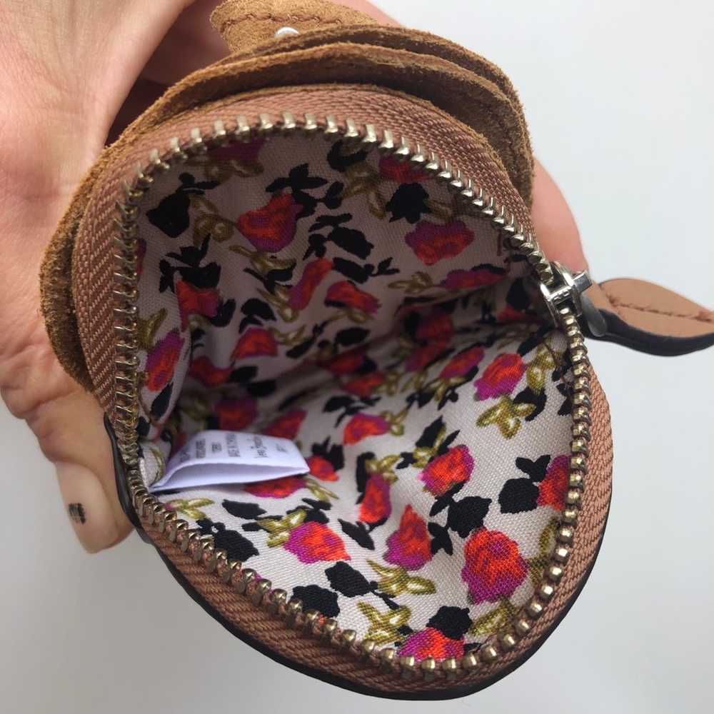 Vera Bradley Rosy Outlook (coin purse) - image 5