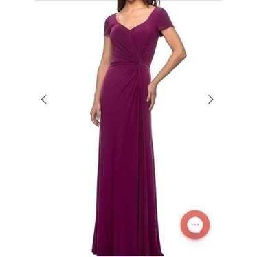 La Femme dark berry mother of the bride dress
STYL